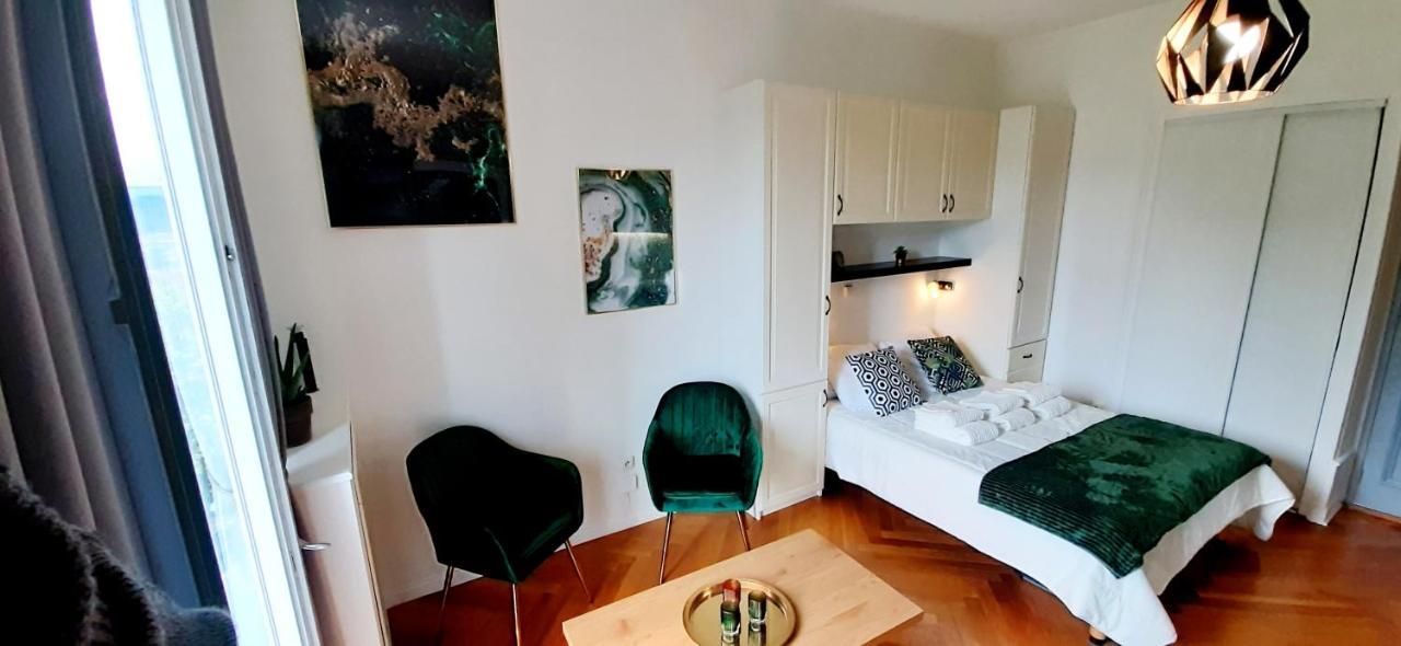 Studio 3 étoiles le 102, Aix les bains centre Thermes Palace le Beau Site Aix-les-Bains Extérieur photo